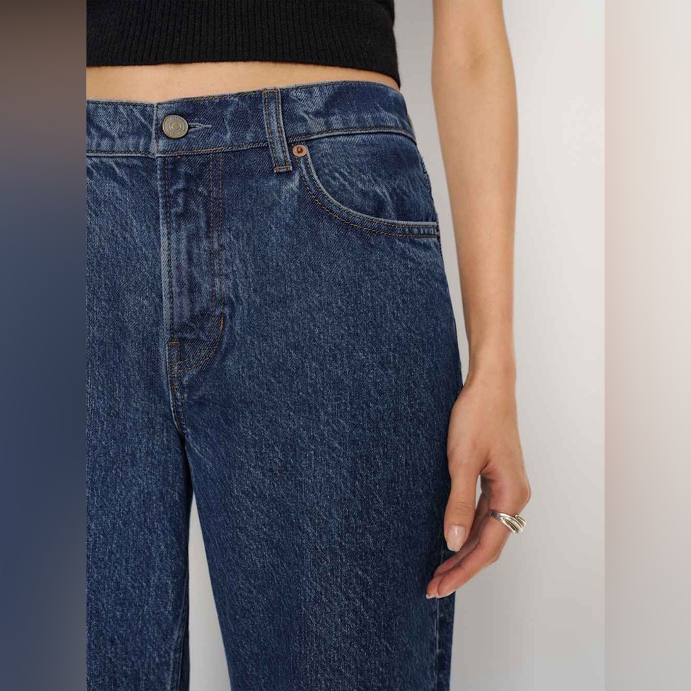 Reformation Cary Low Rise slouchy Wide-Leg Jeans Size 26 in Cleary. EUC - Picture 6 of 8
